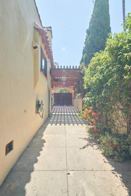 Experience Luxury Living Westwood Ucla *