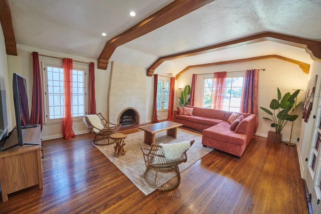 Apartamento Experience Luxury Living Westwood Ucla Los Ángeles