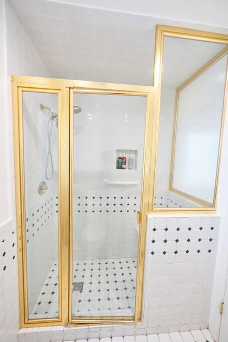 Experience Luxury Living Westwood Ucla Los Angeles
